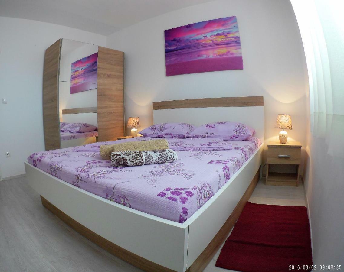 Apartment Dolores Makarska Exteriör bild